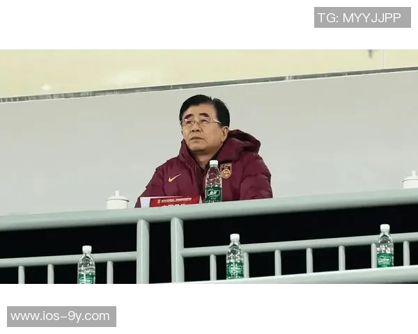 直播吧报道宋凯邵佳一亲临现场共同见证足协杯决赛精彩对决 直播吧报道宋凯邵佳一亲临现场共同见证足协杯决赛精彩对决